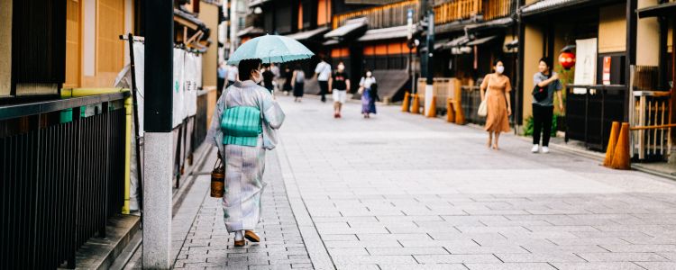 和の魅力をノベルティを通じて発信！京都くろちくコラボアイテムをご紹介